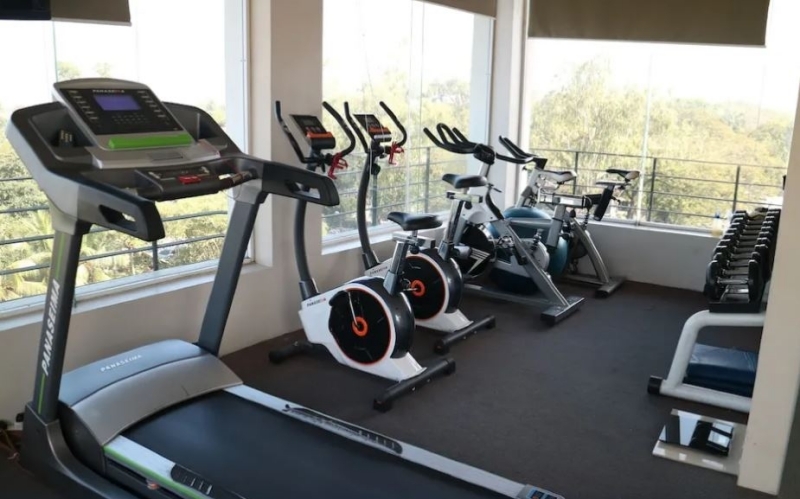 フィリピン留学 Cebu21 - LSLC-Gym ( from L_Fisher )-1